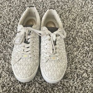 Michael Kors Logo sneaker